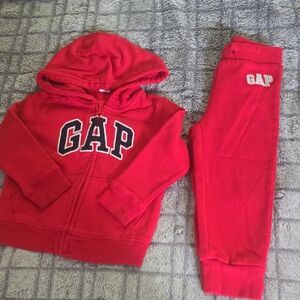 GAP Baby Red Sweatpants and Hoodie Set 3t
